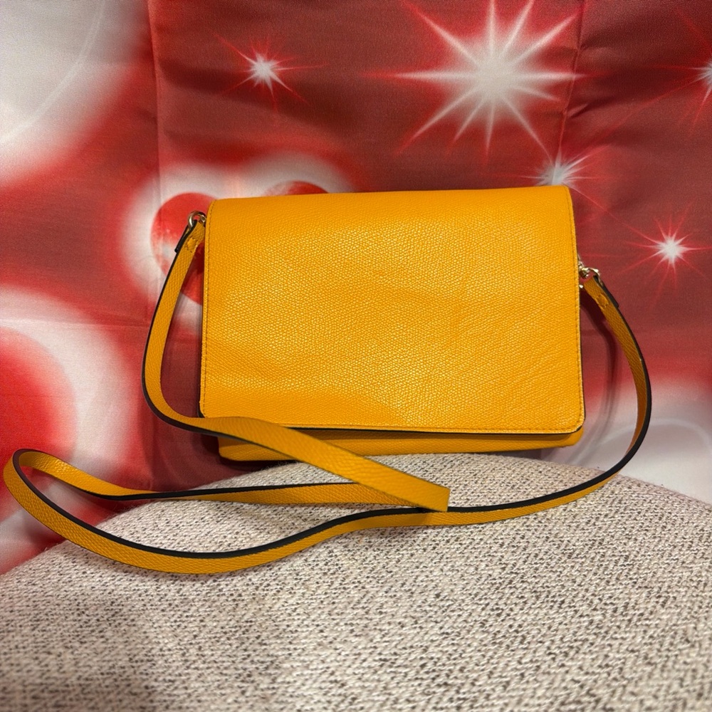 Elegant Yellow Leather Crossbody Bag